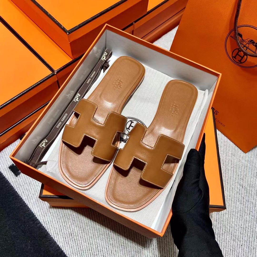 에르메스 올수공 오란 슬리퍼 샌들 스위프트 42